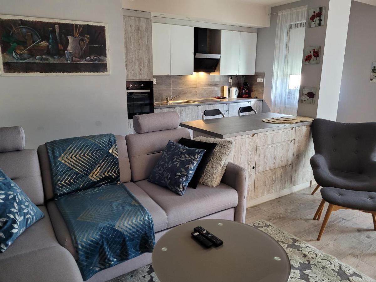 Apartament Lilla Jelenia Góra Eksteriør billede